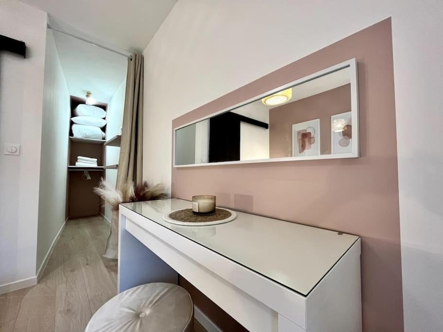 Superbe Au Centre Ville/balcon Appartement *