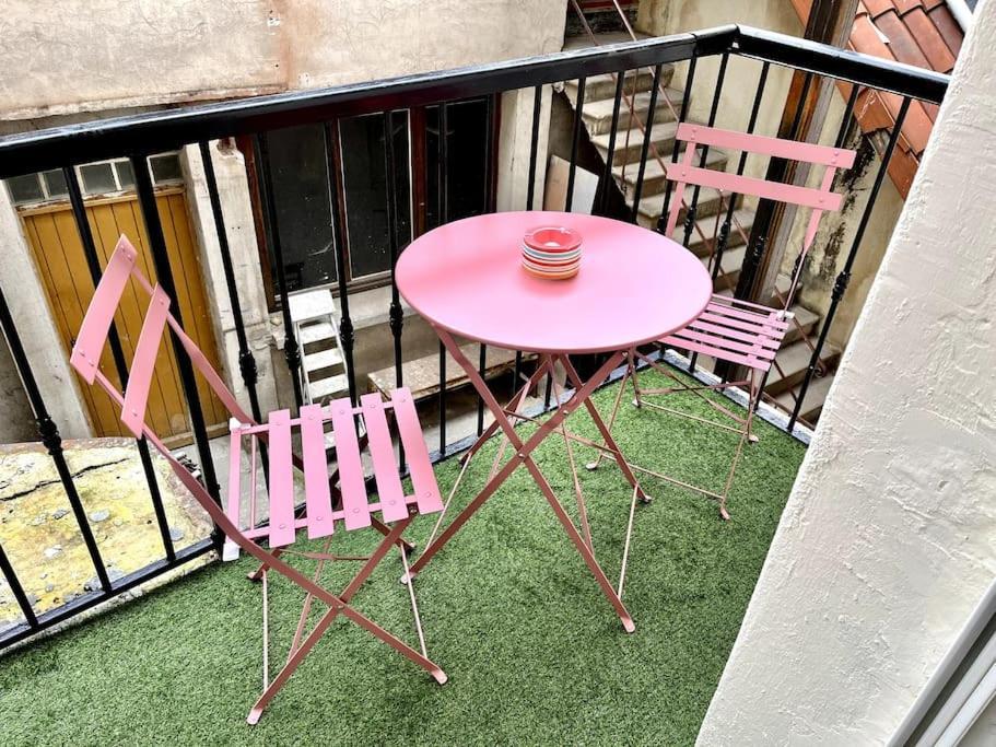 Apartment Superbe Au Centre Ville/balcon