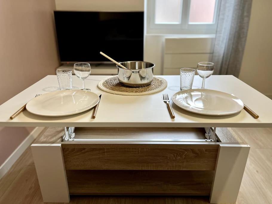 Apartment Superbe Au Centre Ville/balcon